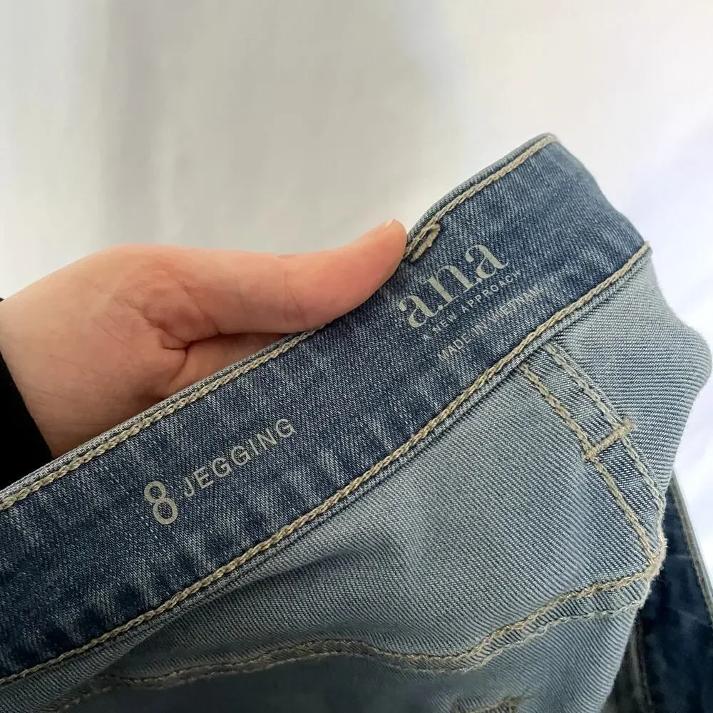 a new approach light‎ wash blue jeans women's size 8 jegging raw hem cotton